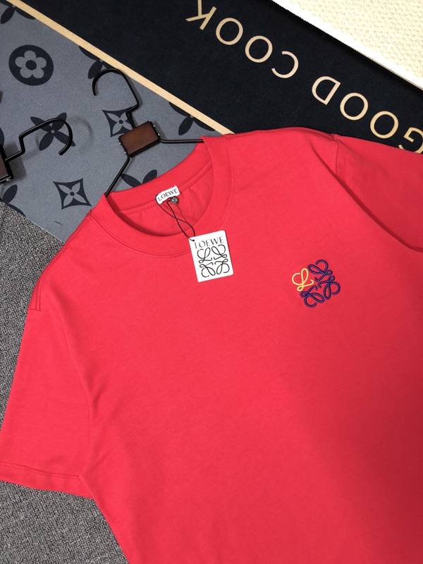 ブランドTシャツ背面デザイン